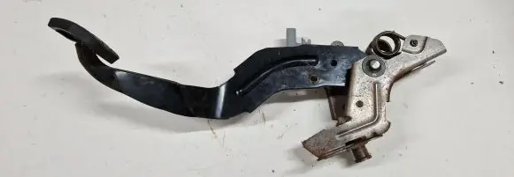 Mazda CX-7 Brake pedal EH6441300 S0855
