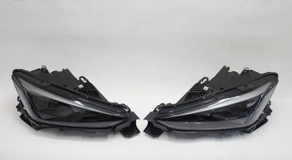 Cupra Formentor Headlight/headlamp 5FG941007J 5FG941008J