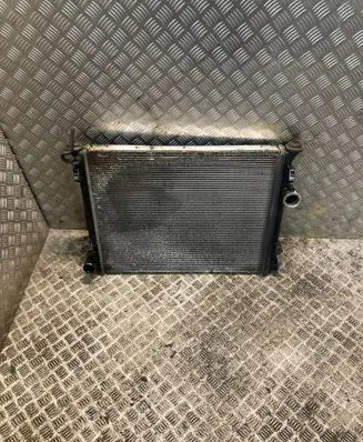 Chrysler 300 - 300C Coolant radiator 5175367AA 834031826C