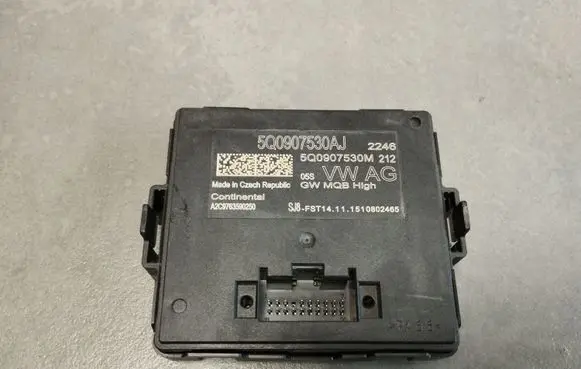 Volkswagen Golf VII Gateway control module 5Q0907530AJ 5Q0907530M
