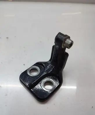 Land Rover Discovery Sport Rear door lower hinge BJ32228A