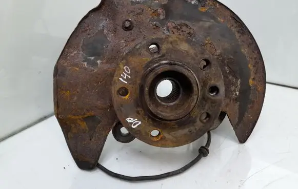 Volkswagen Transporter - Caravelle T5 Front wheel hub spindle knuckle 7H0927804