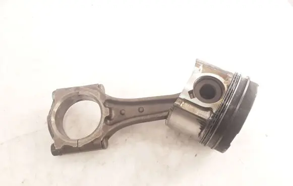 Opel Meriva A Piston with connecting rod P885 Z17DTH