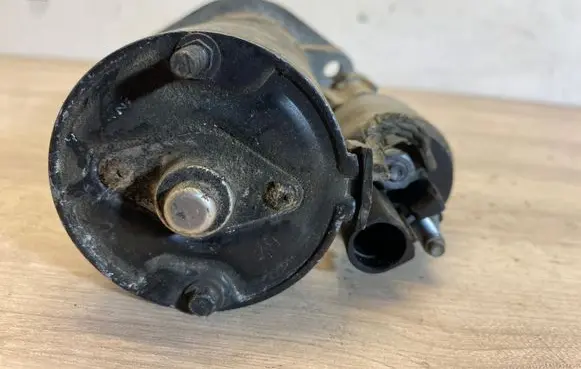 Audi A4 S4 B7 8E 8H Starter motor 0001109064
