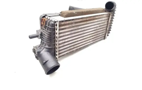 Ford Focus Intercooler radiator BV61-9L440-CJ BV619L440CJ