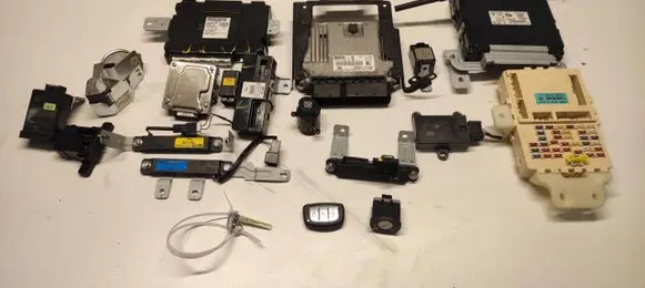Hyundai ix35 Engine ECU kit and lock set 