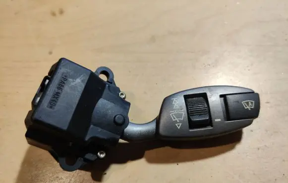BMW 7 E65 E66 Wiper control stalk 6911519