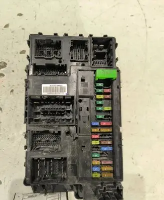 Ford Explorer VI Comfort/convenience module 16939