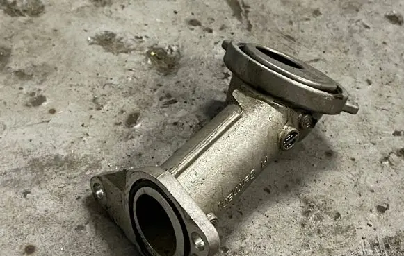 BMW X5 E70 Oil sump strainer pipe 7572475