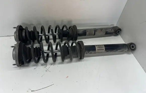 BMW 5 F10 F11 Rear shock absorber with coil spring 6784015