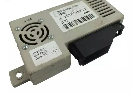 Mercedes-Benz C W203 Central body control module A2038206026