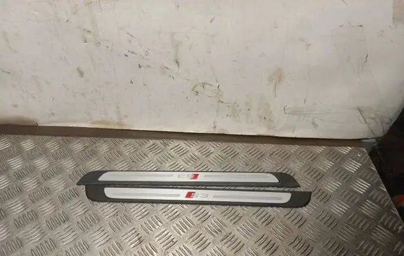 Audi A3 S3 8V Front sill trim cover 8V4853491D