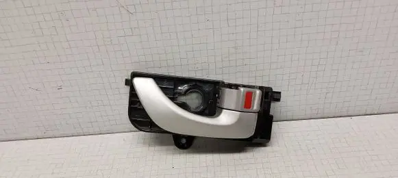 Hyundai Sonata Front door interior handle 82623NF000