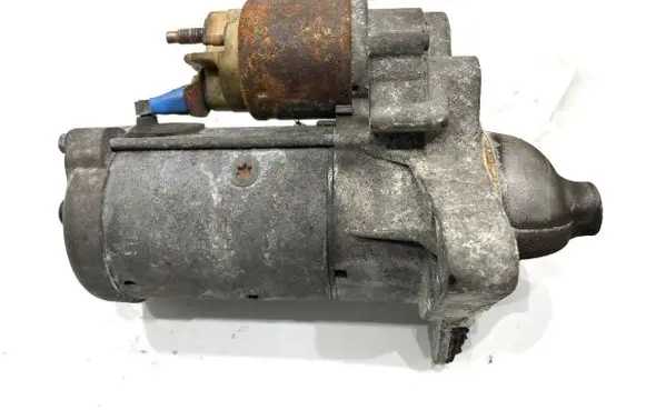 Opel Movano B Starter motor 233009813R