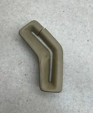 Volvo V70 Seat belt trim 