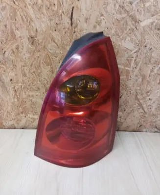 Nissan Primera Rear/tail lights E21289