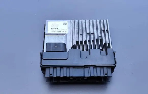 Mercedes-Benz C W206 Battery control module A0009002837 2118852576 MBE3005
