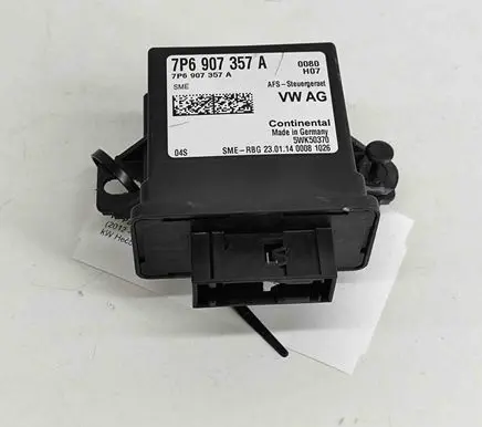 Volkswagen Golf VII Light module LCM 5WK50370 7P6907357A