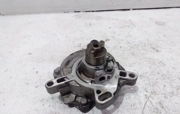 Ford Fiesta Vacuum pump BM5G2A451EC