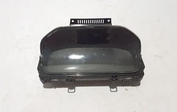 Volvo XC60 Speedometer (instrument cluster) 32210869