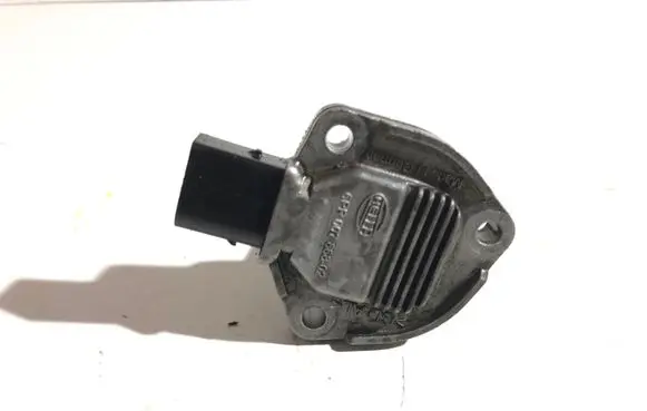 BMW 5 E60 E61 Oil level sensor 6PR00786802