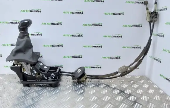 Peugeot 208 Gear shifter/selector 9808161480