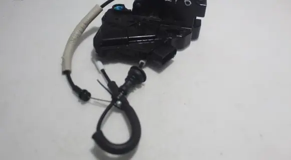 KIA Ceed Front door lock