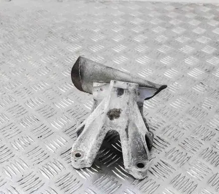 Audi A4 S4 B8 8K Engine mounting bracket 8K0199307AQ
