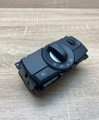 BMW 5 E60 E61 Light switch 9135579