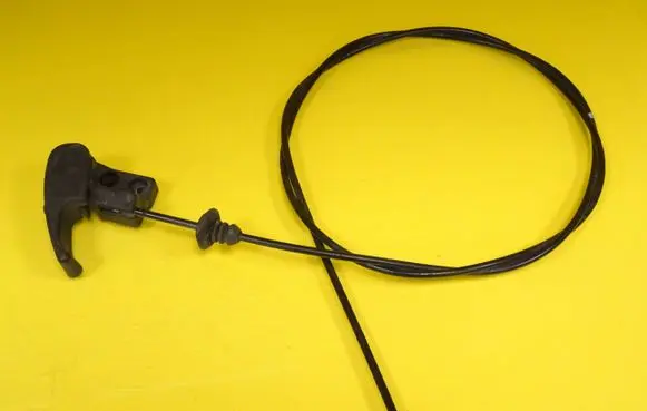 Audi A3 S3 8L Engine bonnet/hood lock release cable 1H1823533 8L1823531