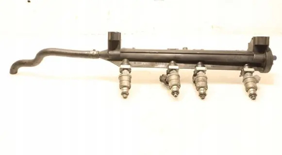 Fuel main line pipe