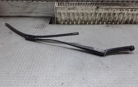 Volkswagen PASSAT B7 USA Windshield/front glass wiper blade 561955405
