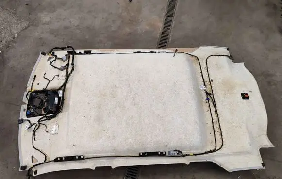 Land Rover Discovery Sport Headlining LR066694