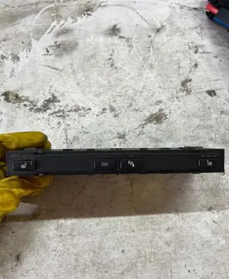 BMW 5 E60 E61 Seat heating switch 6949452 243778 13580212