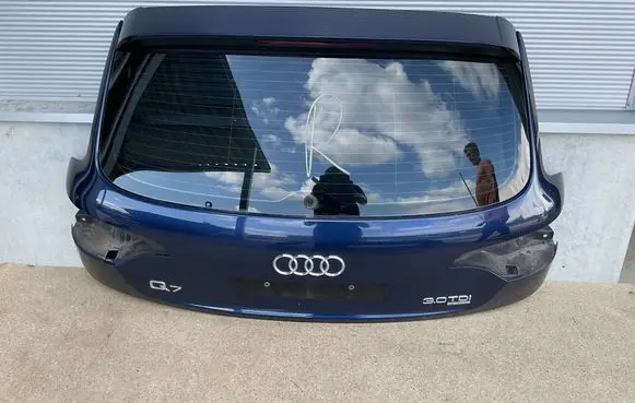 Audi Q7 4L Tailgate/trunk/boot lid