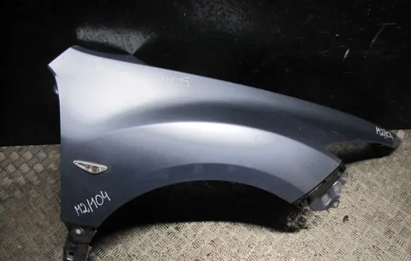 Mazda 6 Fender M2104