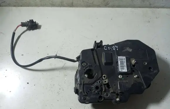 Volkswagen Caddy Loading door lock 2K0827426C