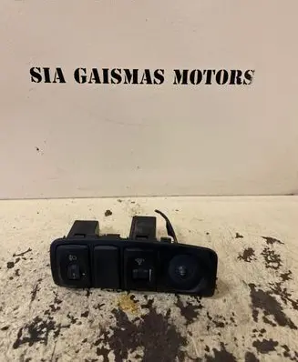 Hyundai H-100 Panel lighting control switch 933014A400