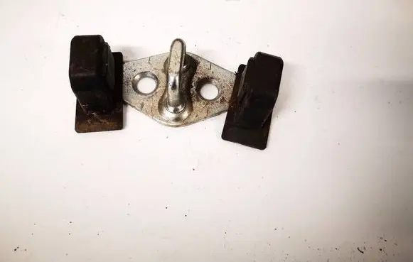 Hyundai Kona I Rear door lock loop/hook striker 