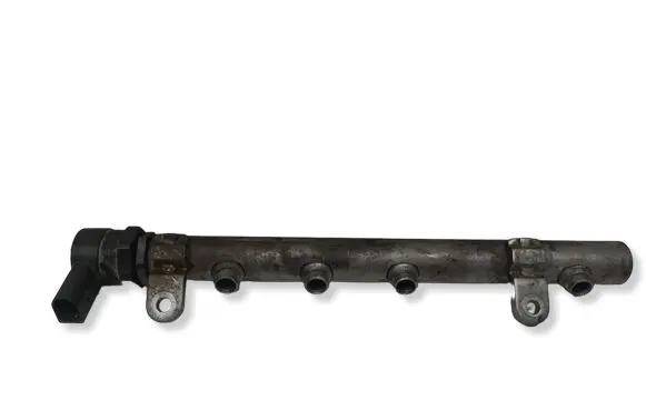 Mercedes-Benz CLS C219 Fuel main line pipe A6420700495 0610800250 A6110780449