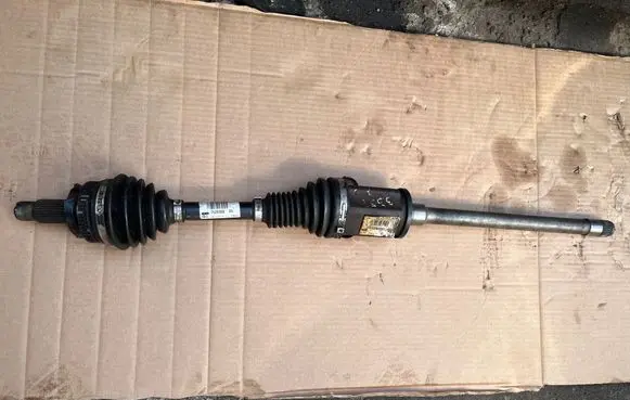 BMW 3 E90 E91 Front driveshaft 7529388 7529390