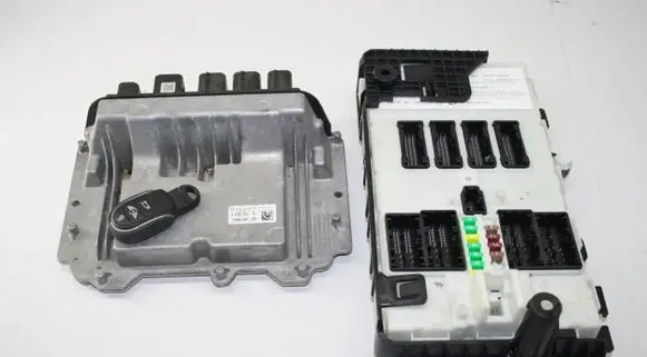 Mini Cooper Countryman R60 Engine ECU kit and lock set 8699952