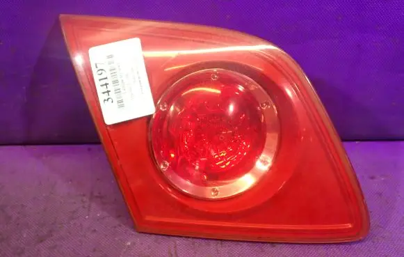 Mazda 323 F Rear/tail lights P2913