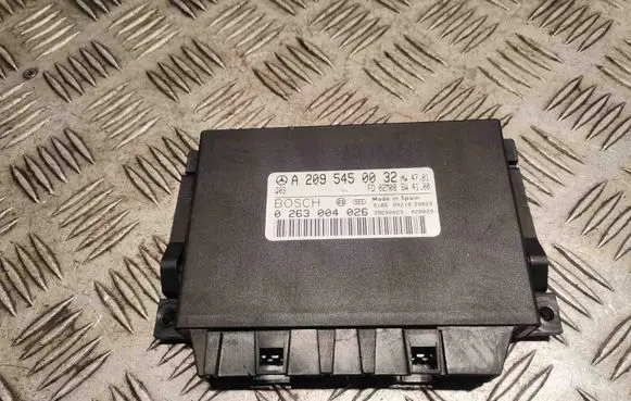 Mercedes-Benz C W203 Parking PDC control unit/module A2095450032 2095450032
