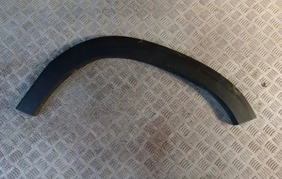 Dacia Duster II Front arch trim 8201713078