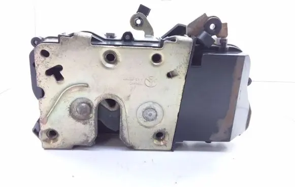 Peugeot 406 Coupe door lock (next to the handle) 2285B