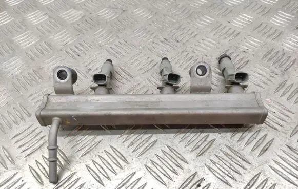 Toyota Aygo AB40 Fuel main line pipe