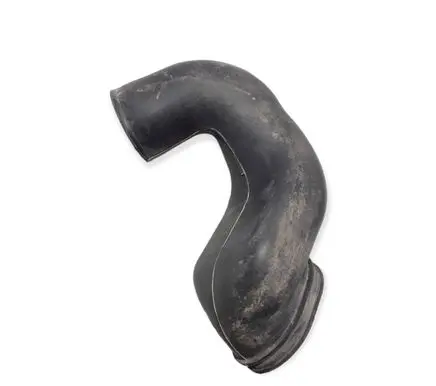 Mitsubishi Pajero Air intake hose/pipe MD165106