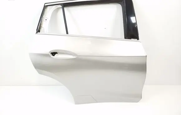 Infiniti Q30 Rear door H21005DAMA