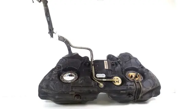 Mercedes-Benz E W212 Fuel tank 